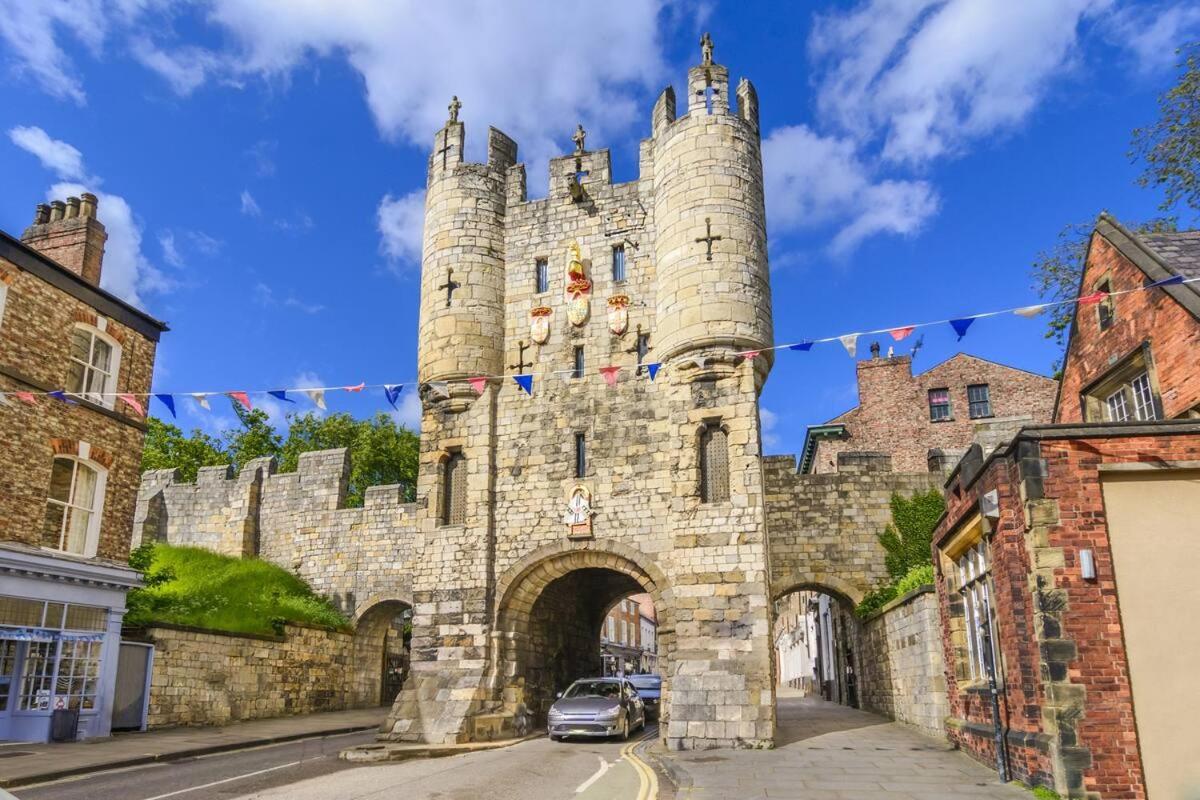 Spacious Apt In The Heart Of York I Pass The Keys Экстерьер фото