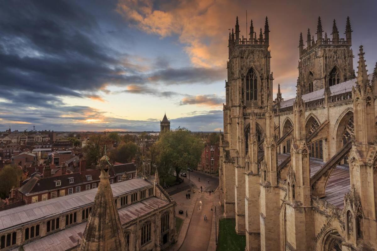 Spacious Apt In The Heart Of York I Pass The Keys Экстерьер фото